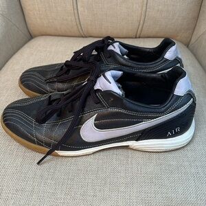 Women’s Nike Air sneakers